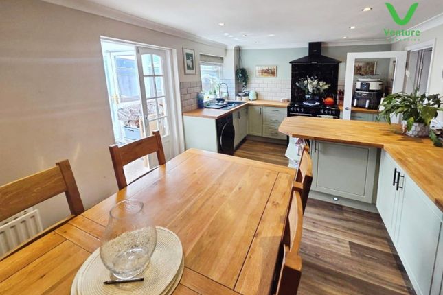 16, Blencathra Crescent, Crook photo 4