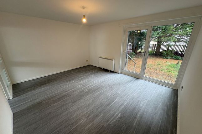 Kildonan Court, Wishaw, North Lanarkshire, ML2 9DL, North Lanarkshire photo 2