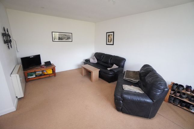 6 Park View Court Eaton Avenue, High Wycombe photo 3