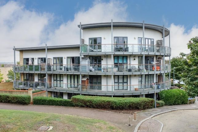 Thumbnail Flat for sale in Waterstone Way, Greenhithe