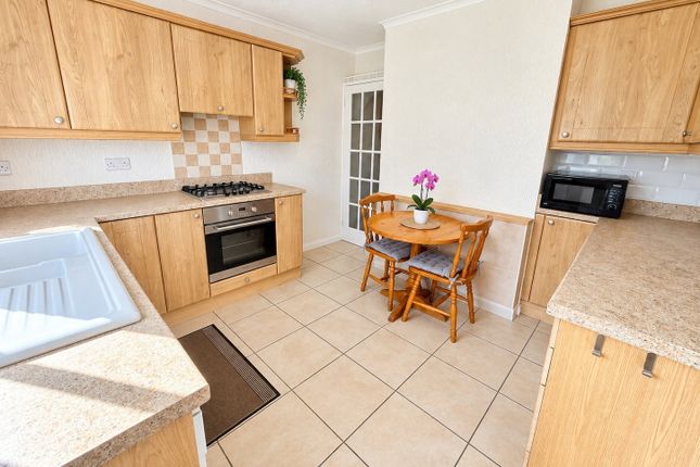 9, Coppice Close, Brierley Hill photo 2