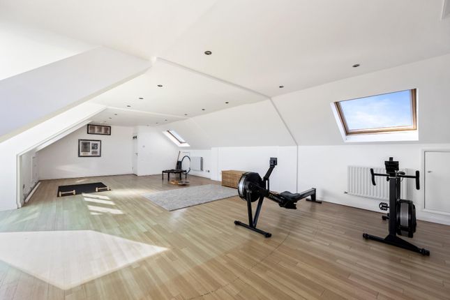 Old Fort Road, 156-016.Jpg