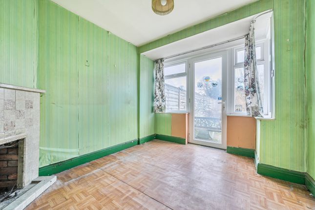 29, Kenilworth Avenue, Harrow photo 3