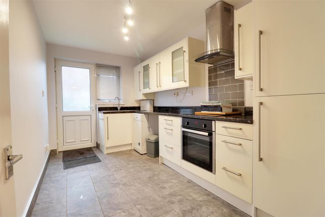 Flat for sale in Hourne Court, Hessle