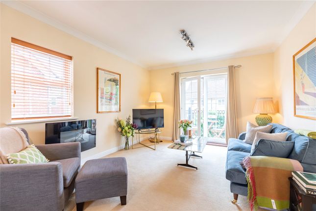 Thumbnail Flat for sale in Old College Road, Newbury, Berkshire