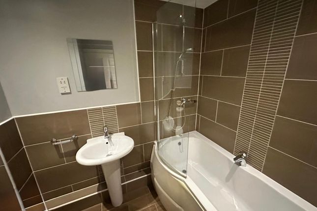 2, Lister Court, Low Road West, DONCASTER photo 4
