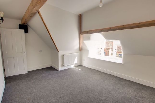 Flat for sale in Roundstone Street, Trowbridge