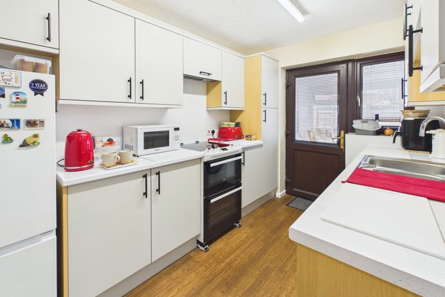 8, Willow Court, Bridgwater photo 2
