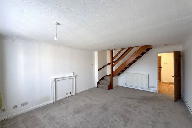 11, Jeffery Close, Tonbridge photo 2