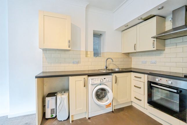 Flat 1, 8, Canada Grove, Bognor Regis photo 4