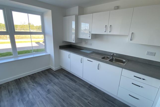 30, Orchard Way, Kings Hill photo 3