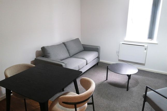 5 Park Rise, Trafford Plaza, 73, Seymour Grove, Manchester photo 2