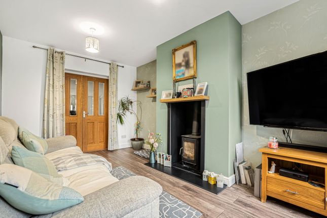 8, Potter Street, Harlow photo 3