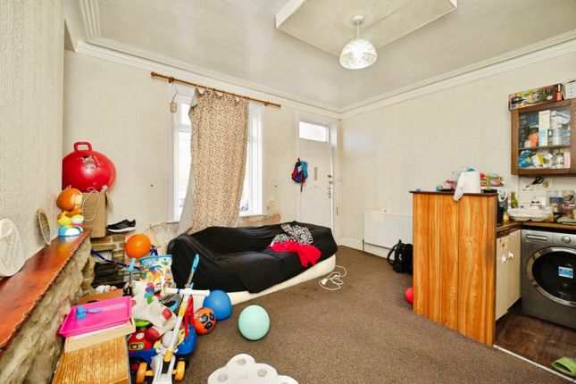 98, Harewood Street, Bradford photo 2