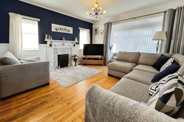 1,, Derwent Road, Bradford photo 2