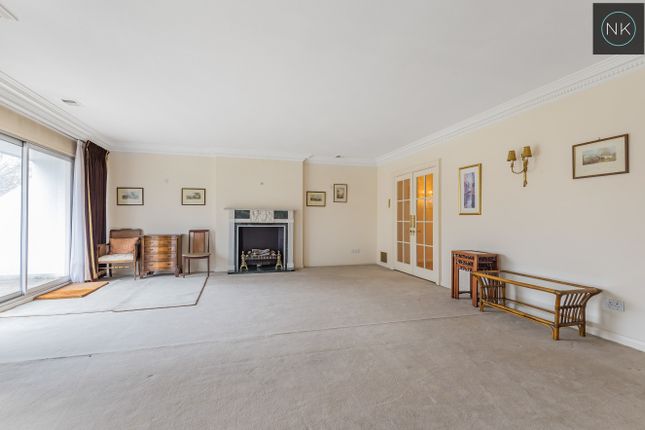 Flat for sale in Half Acre, 67-69 Woodford Road, South Woodford, London