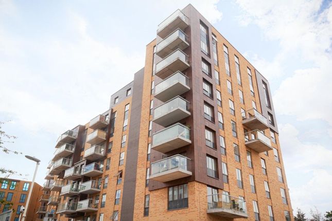 Thumbnail Flat for sale in Vickers House, South Street, Romford