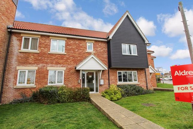 2 bed flat for sale in Old Market Road, Stalham, Norwich NR12