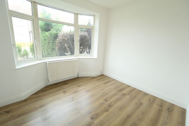 2, Farmway, Dagenham photo 5