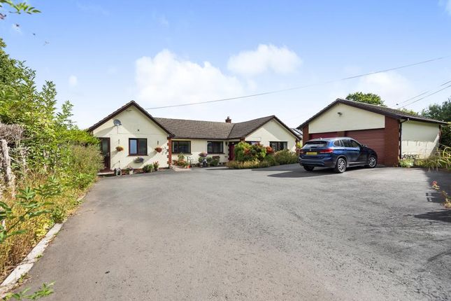 Thumbnail Detached bungalow for sale in Hay On Wye 5 Miles, Felindre