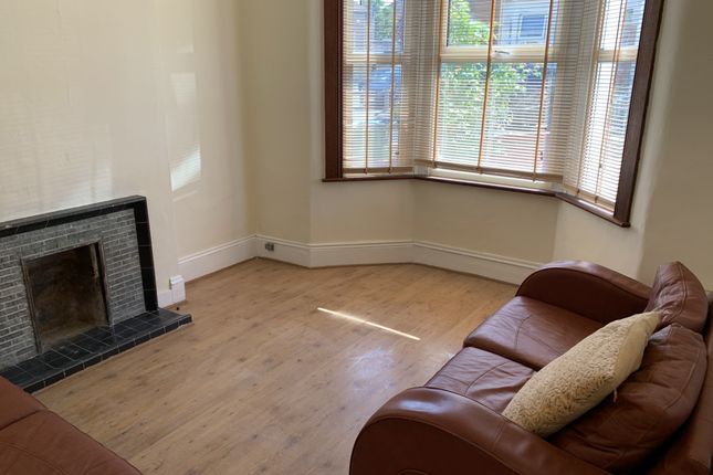 Terraced house to rent in Brunswick Road, Leyton, London