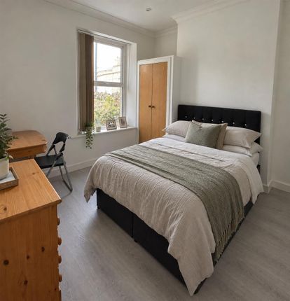 18, Miskin Street, Cardiff photo 4