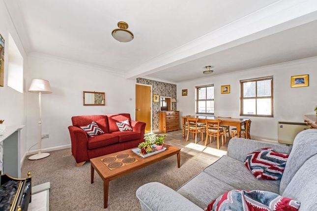 230A, Oving Road, Chichester photo 3