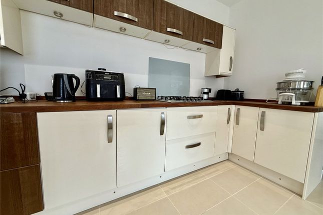 67, Quay Road, East  Yorkshire photo 4