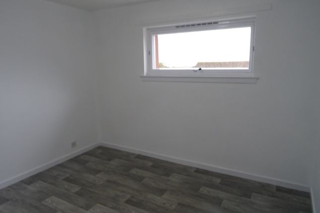 Flat to rent in Clifden Blue Court, Whitfield, Dundee