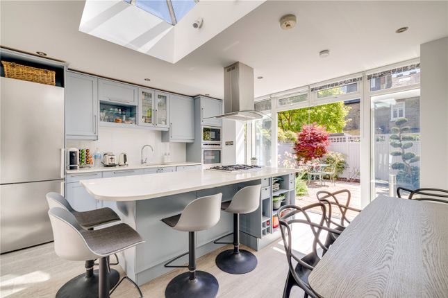 9, Skelwith Road, London photo 2
