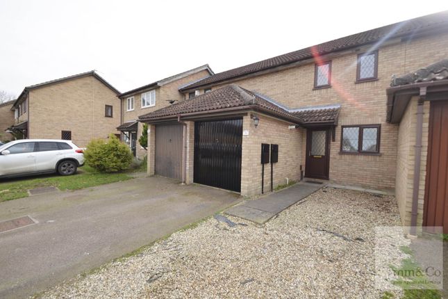 Terraced house to rent in Nutwood Close, Taverham NR8