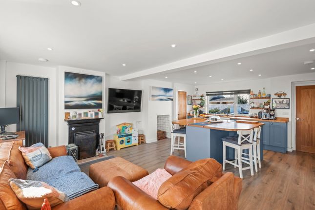 4, Sea View Terrace, Thurlestone photo 4