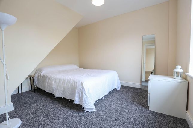 28, Lismore Street, Carlisle photo 4