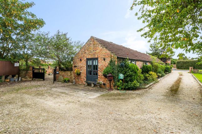 Thumbnail Barn conversion for sale in Wistowgate, Cawood, Selby