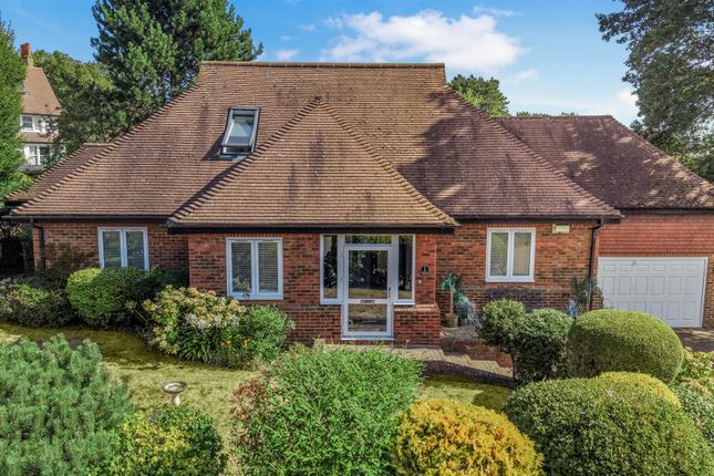 1, Sandy Croft, Ewell photo 2
