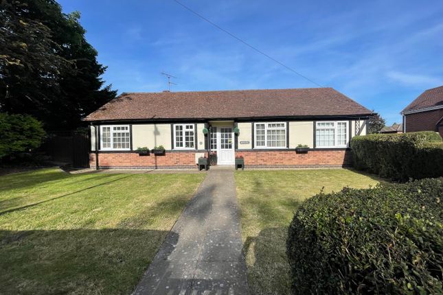 Thumbnail Detached bungalow for sale in Rugby Road, Dunchurch, Rugby