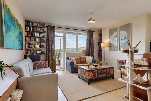 Ainsty Estate, London photo 3