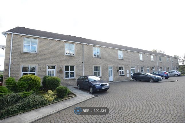 The Conifers, Nicholas Street, Briercliffe, Burnley photo 3