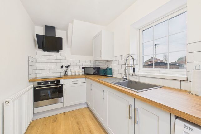 2 Fellgate Gardens, Gateshead photo 2