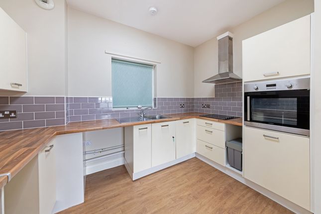 29 Mayott House Ock Street, Abingdon photo 3