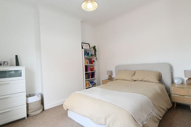 2 Beaufort Avenue, Manchester photo 4