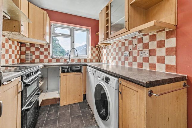5 Fernside, East Grinstead photo 5