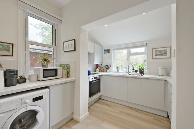 295A,, Woodstock Road, Oxfordshire photo 4