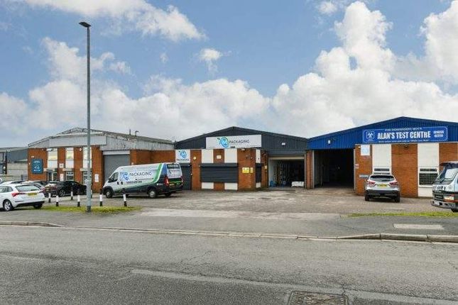 Light industrial to let in Unit 5 Anglia Way Industrial Estate, Mansfield, Mansfield