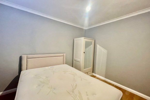 Room to rent in 63 Brookhill Road, London