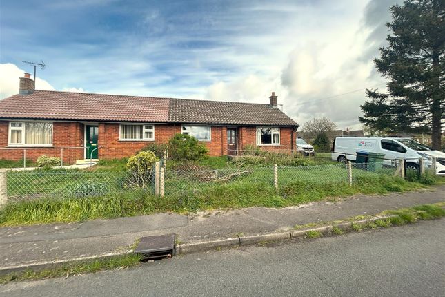 Semi-detached bungalow for sale in Reids Piece, Purton, Swindon