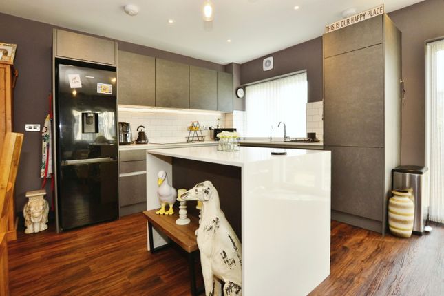 Flat for sale in Spindle Close, Folkestone, Kent