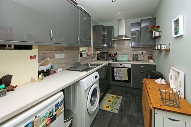 73, Majestic Way, Telford photo 4