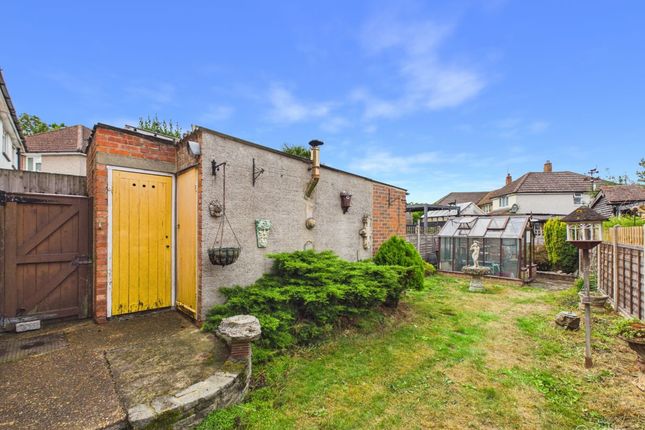 414 King Henrys Drive, Croydon photo 2