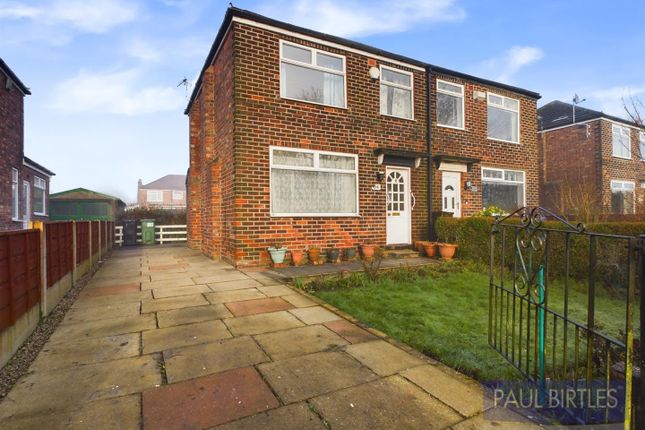 Thumbnail Semi-detached house for sale in Riverside Drive, Flixton, Trafford